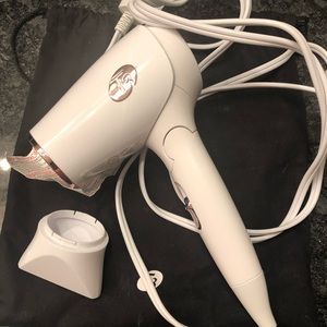 T3 Featherweight Compact Folding Hairdryer